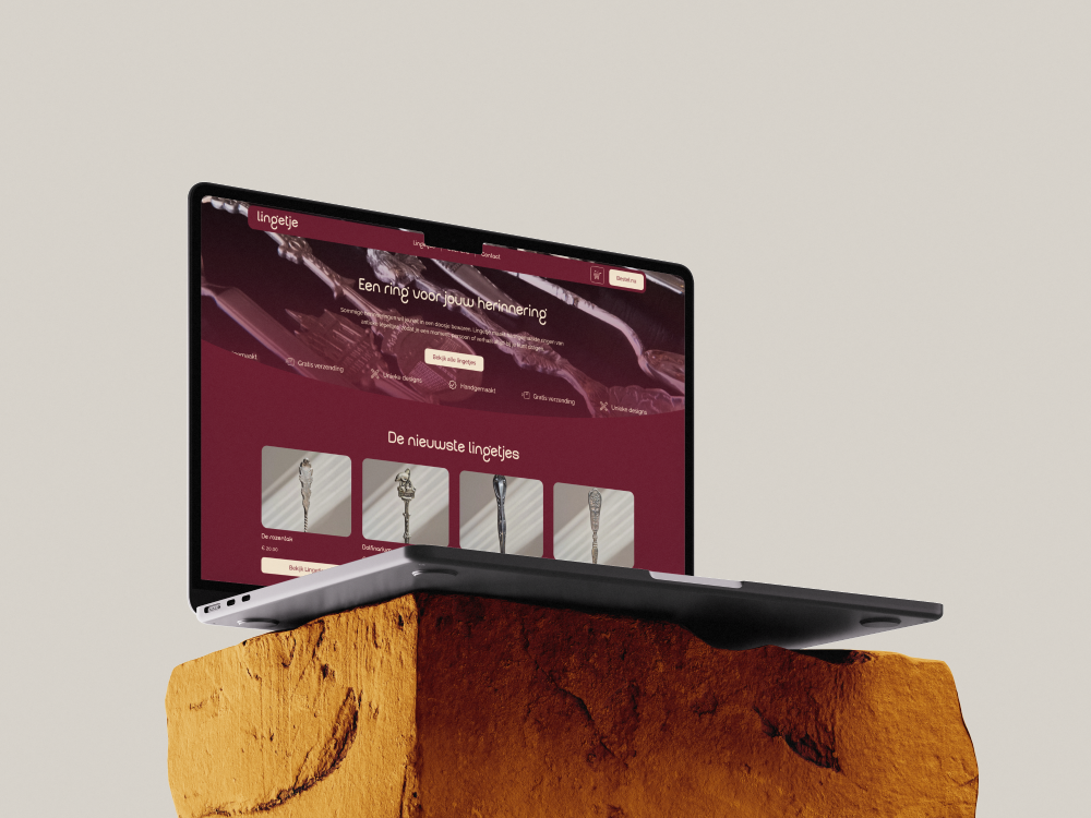Webshop van Lingetje met handgemaakte sieraden, weergegeven op een laptop